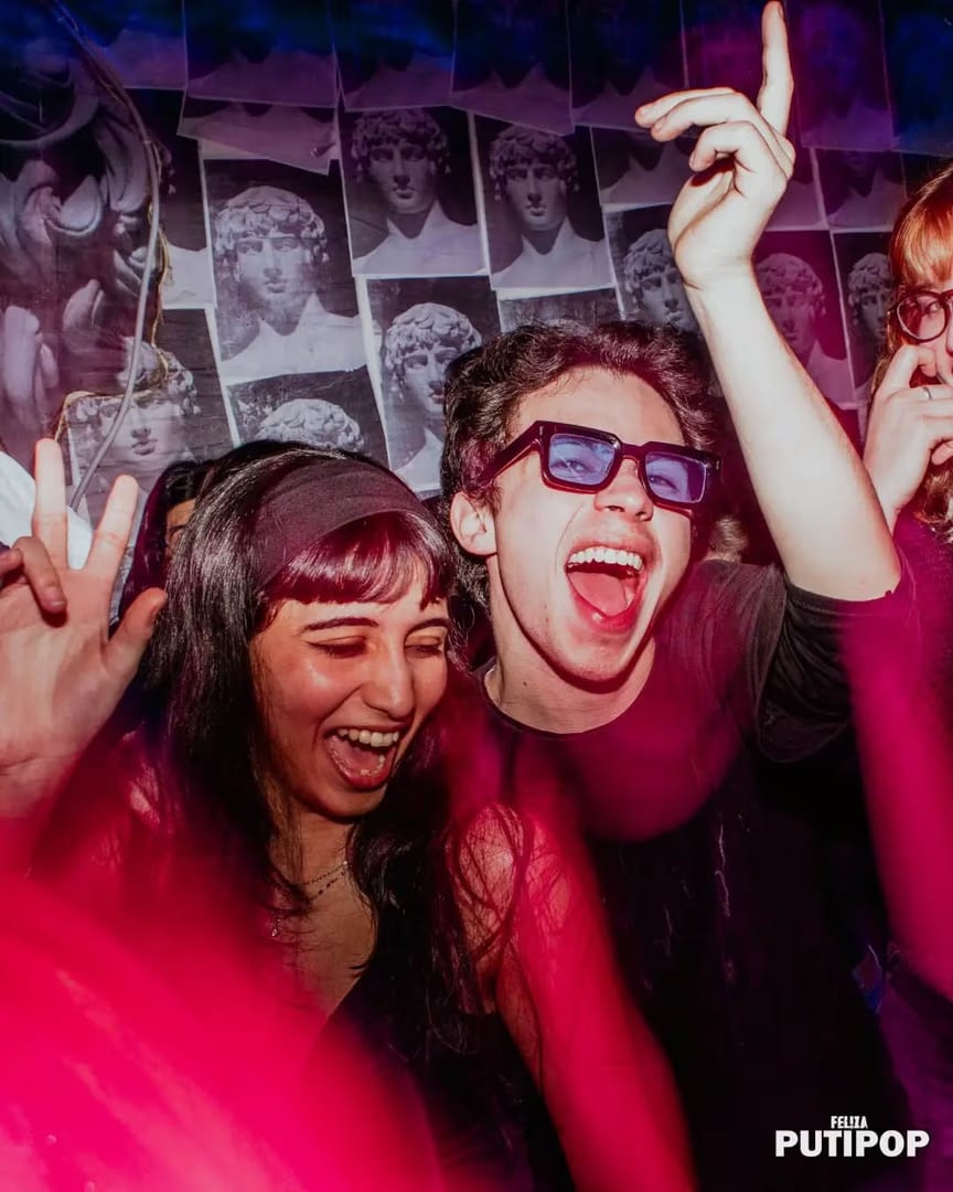 FEL!ZA Club LGBTIQ Buenos Aires — ************ SABADO PUTIPOP************
....................UNIVERSO QUEER......