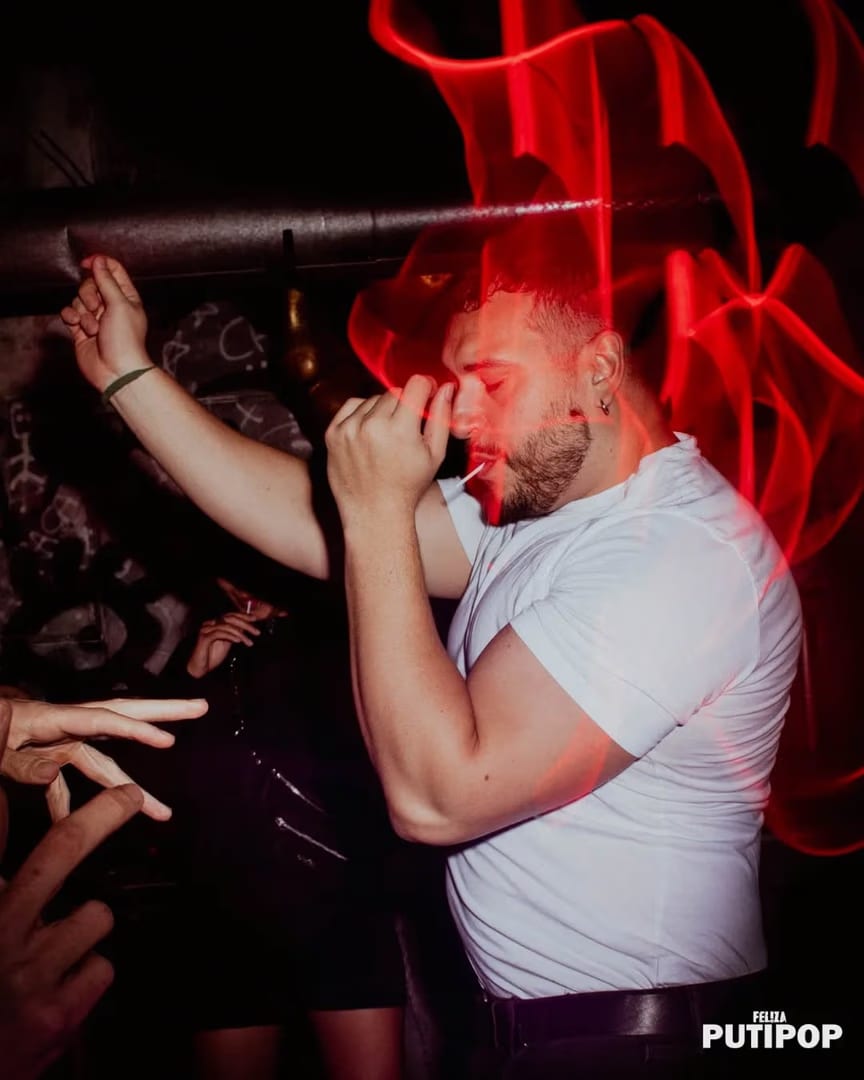 FEL!ZA Club LGBTIQ Buenos Aires — ***** SABADO PUTIPOP ******
UNIVERSO QUEER 🔥
20.30h JAM DIBUJEMOS JUNTXS tema