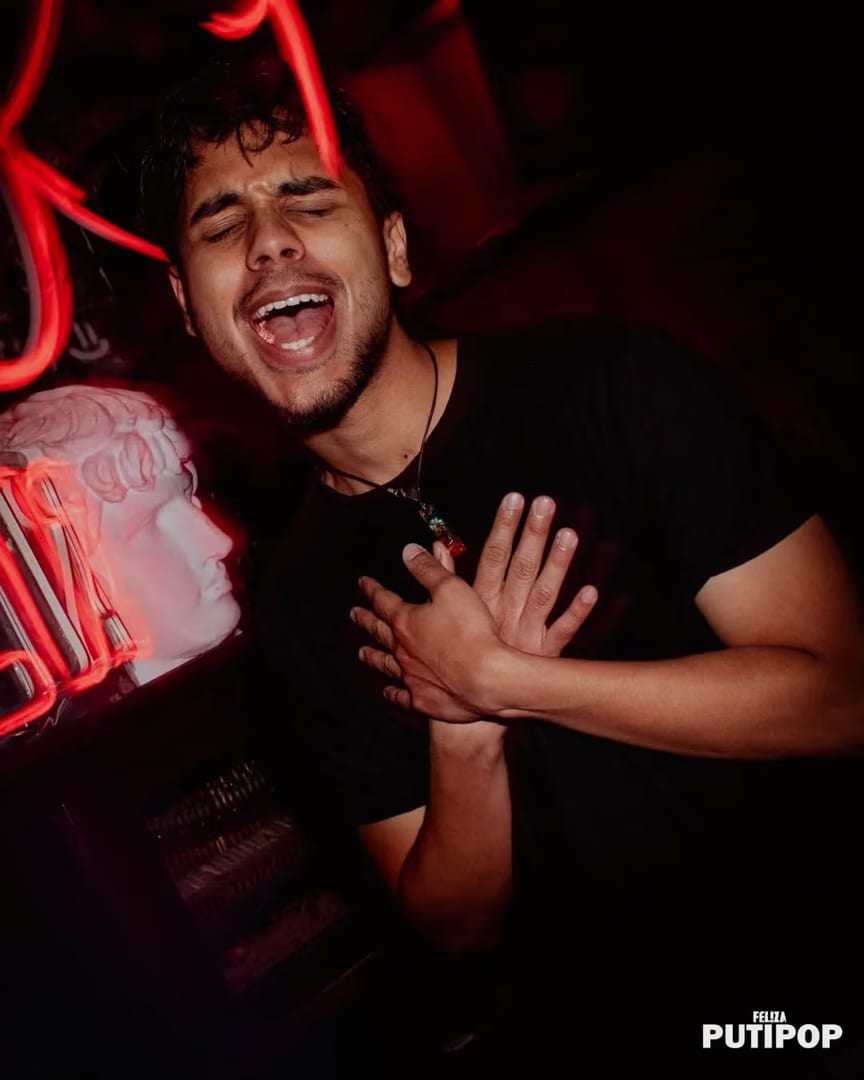 FEL!ZA Club LGBTIQ Buenos Aires — ***** SABADO PUTIPOP ******
UNIVERSO QUEER 🔥
20.30h JAM DIBUJEMOS JUNTXS tema