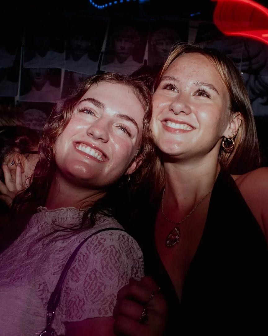 FEL!ZA Club LGBTIQ Buenos Aires — ++++ DOMINGO FELIZA ++++
MAÑANA VEMOS

Tragos + músicas

20h JUGAMOS JUEGOS DE M