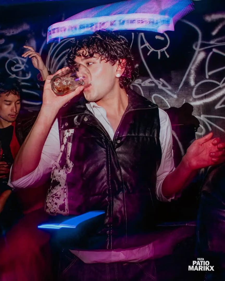 FEL!ZA Club LGBTIQ Buenos Aires — ×××××××VIERNES PATIO MARIKX
.......................90s PARTY

***TRAGOS NOVENTER