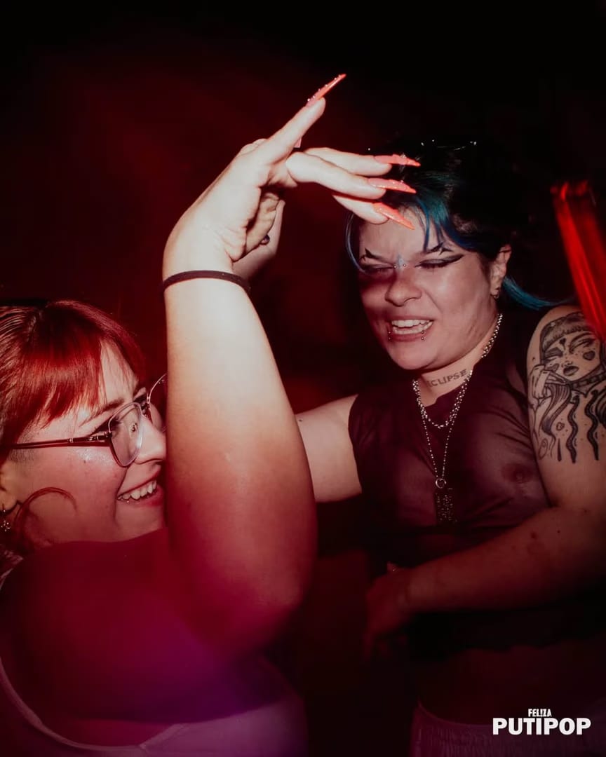 FEL!ZA Club LGBTIQ Buenos Aires — ***** SABADO PUTIPOP ******
UNIVERSO QUEER 🔥
20.30h JAM DIBUJEMOS JUNTXS tema