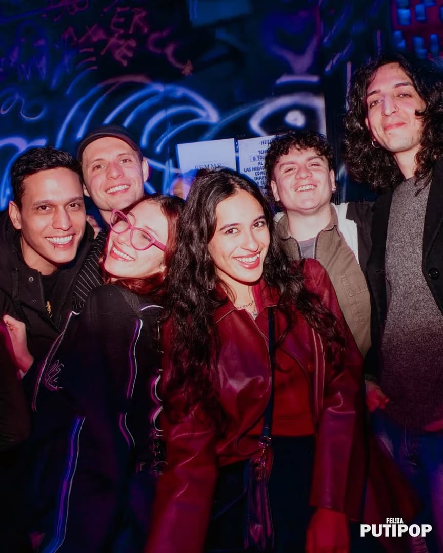FEL!ZA Club LGBTIQ Buenos Aires — Vamos Argentina y les LGBTQUESES 
Ya estamos aca empezando los rituales antimufa
