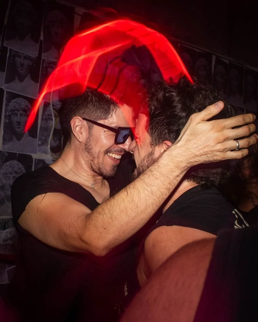 FEL!ZA Club LGBTIQ Buenos Aires — Este ultimo sabado del año hacemos el FIESTON DE FIN DE AÑO🎉
Veni a despedir el