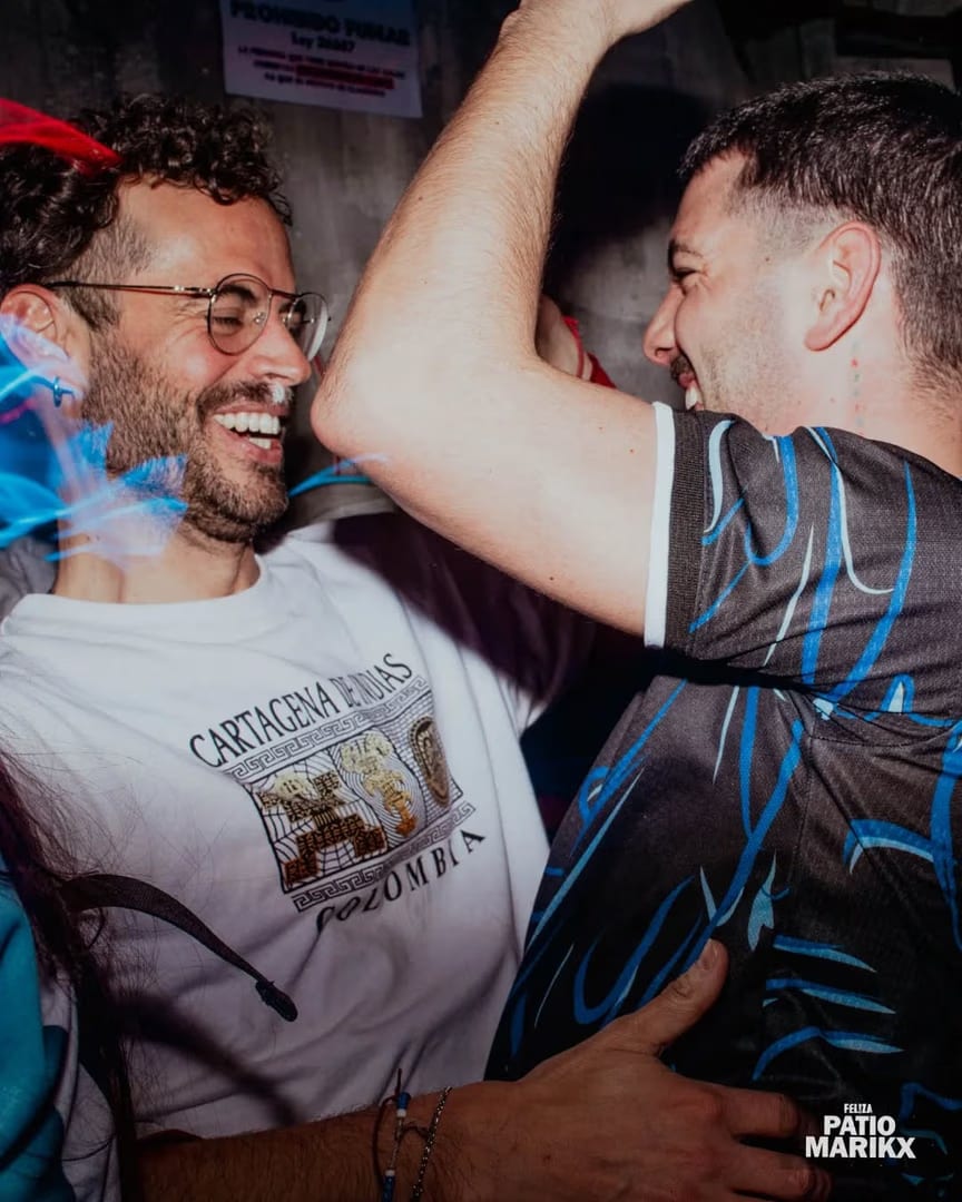 FEL!ZA Club LGBTIQ Buenos Aires — Aca te espera tu proxima anécdota

 www.felizarcoiris.com

FEL!ZA 
Tu oasis LGTB