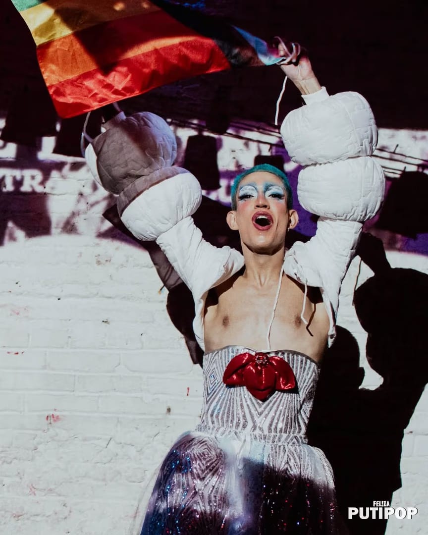 FEL!ZA Club LGBTIQ Buenos Aires — Vamos Argentina y les LGBTQUESES 
Ya estamos aca empezando los rituales antimufa