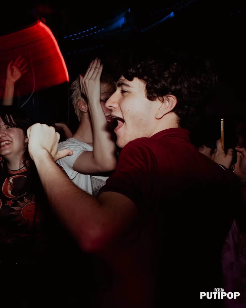 FEL!ZA Club LGBTIQ Buenos Aires — **** SABADO PUTIPOP******
()))))) SUNSET* 20h
El Plan tempranero que no sabías