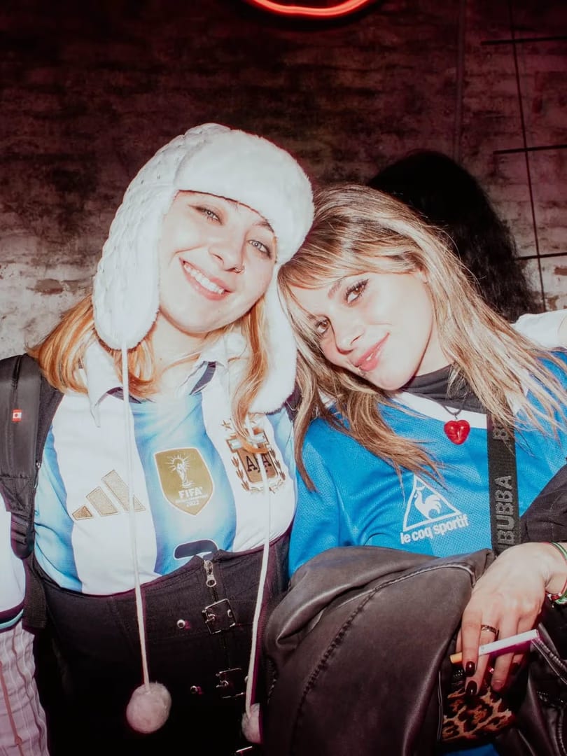 FEL!ZA Club LGBTIQ Buenos Aires — subite a la Felizaneta y veni a ver el partido de Argentina entre marikxs y labu