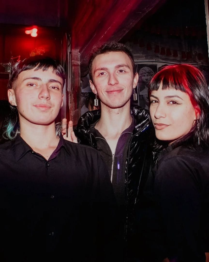 FEL!ZA Club LGBTIQ Buenos Aires — .

++++++++AFTER MIÉRCOLES++++++++
.....................EMPEZÁ BIEN.............