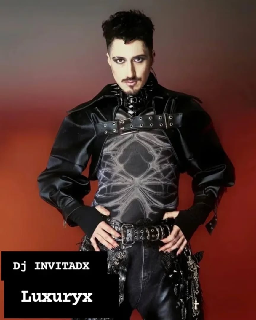 FEL!ZA Club LGBTIQ Buenos Aires — ×××××××VIERNES PATIO MARIKX ××××××
..............QUE NO TE LO CUENTEN...........