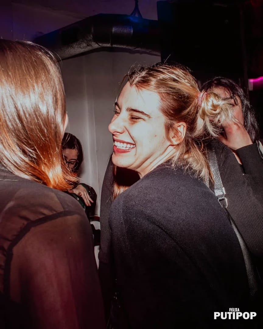 FEL!ZA Club LGBTIQ Buenos Aires — Ojo aca entramos en calor
Rodeate de gente multicolor y se feliza.

Mas info  en