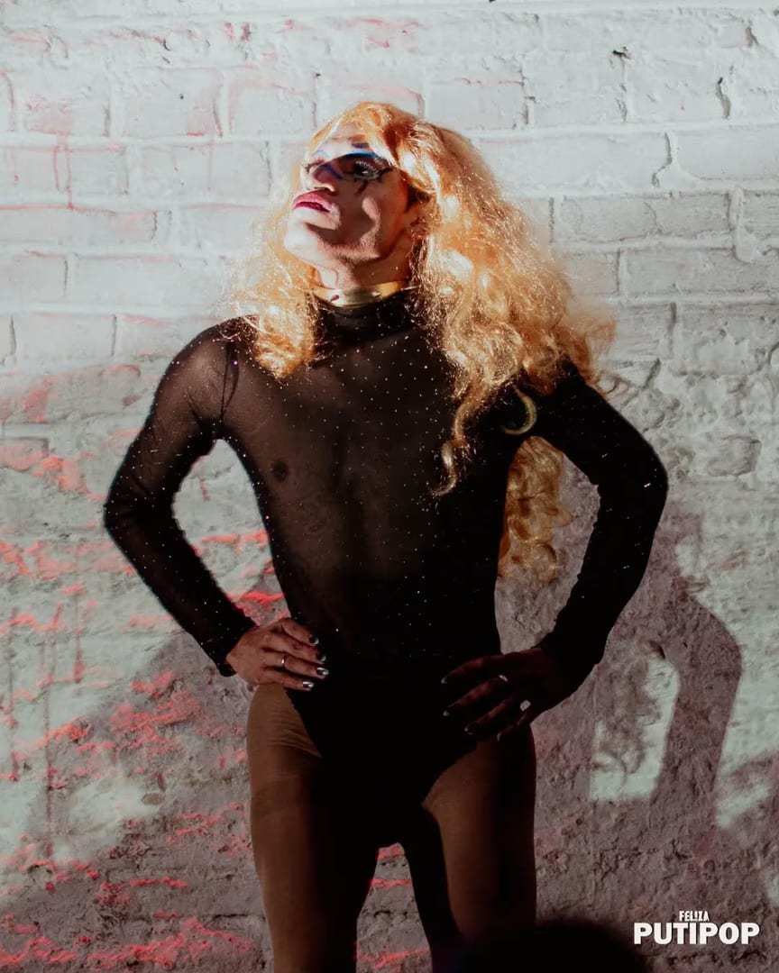FEL!ZA Club LGBTIQ Buenos Aires — Que vas a hacer hoy? Nosotres ya estamos aca
www.felizarcoiris.com
FEL!ZA
Tu
