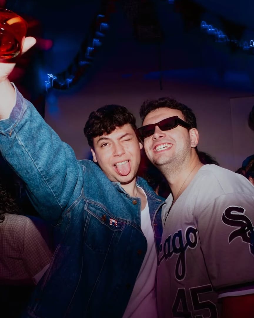 FEL!ZA Club LGBTIQ Buenos Aires — ×××××××VIERNES PATIO MARIKX ××××××
..............QUE NO TE LO CUENTEN...........