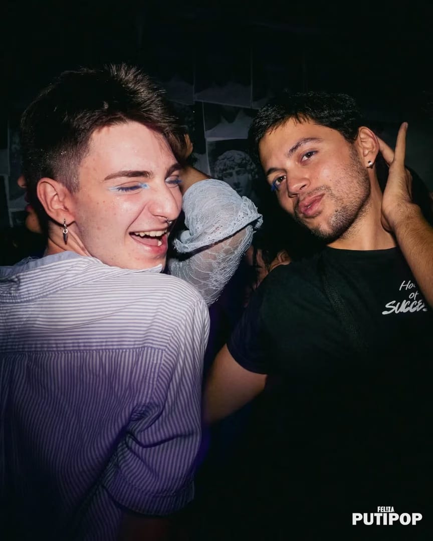 FEL!ZA Club LGBTIQ Buenos Aires — PUTIPOP NITE: POTENCIA DE DJS LOCALES
24H a 5am
*DJ INVITADX zafirfluxx Perre