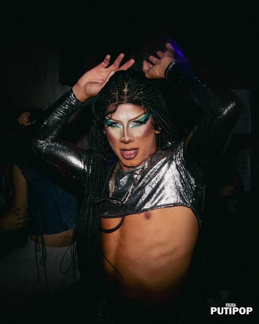 FEL!ZA Club LGBTIQ Buenos Aires — PUTIPOP NITE: POTENCIA DE DJS LOCALES
24H a 5am
*DJ INVITADX zafirfluxx Perre